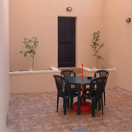 Triton Apartament